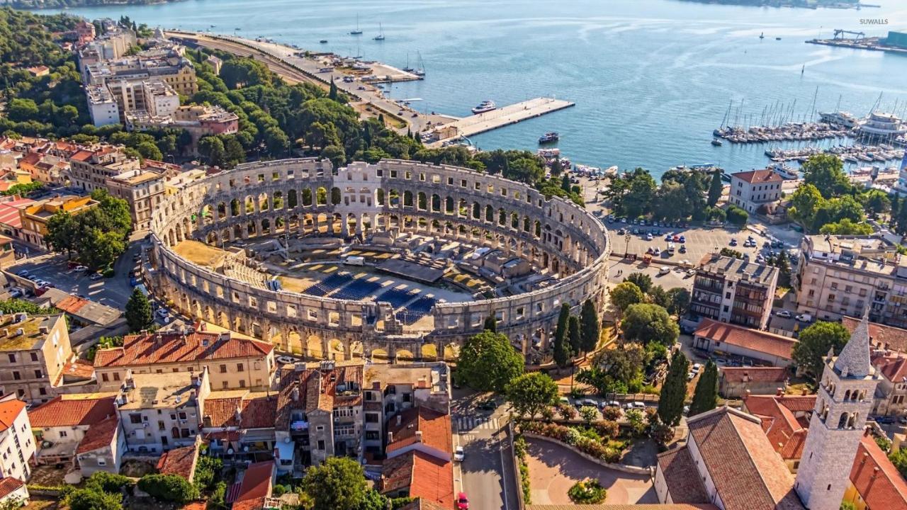 Studio Apartman Premantura Kültér fotó